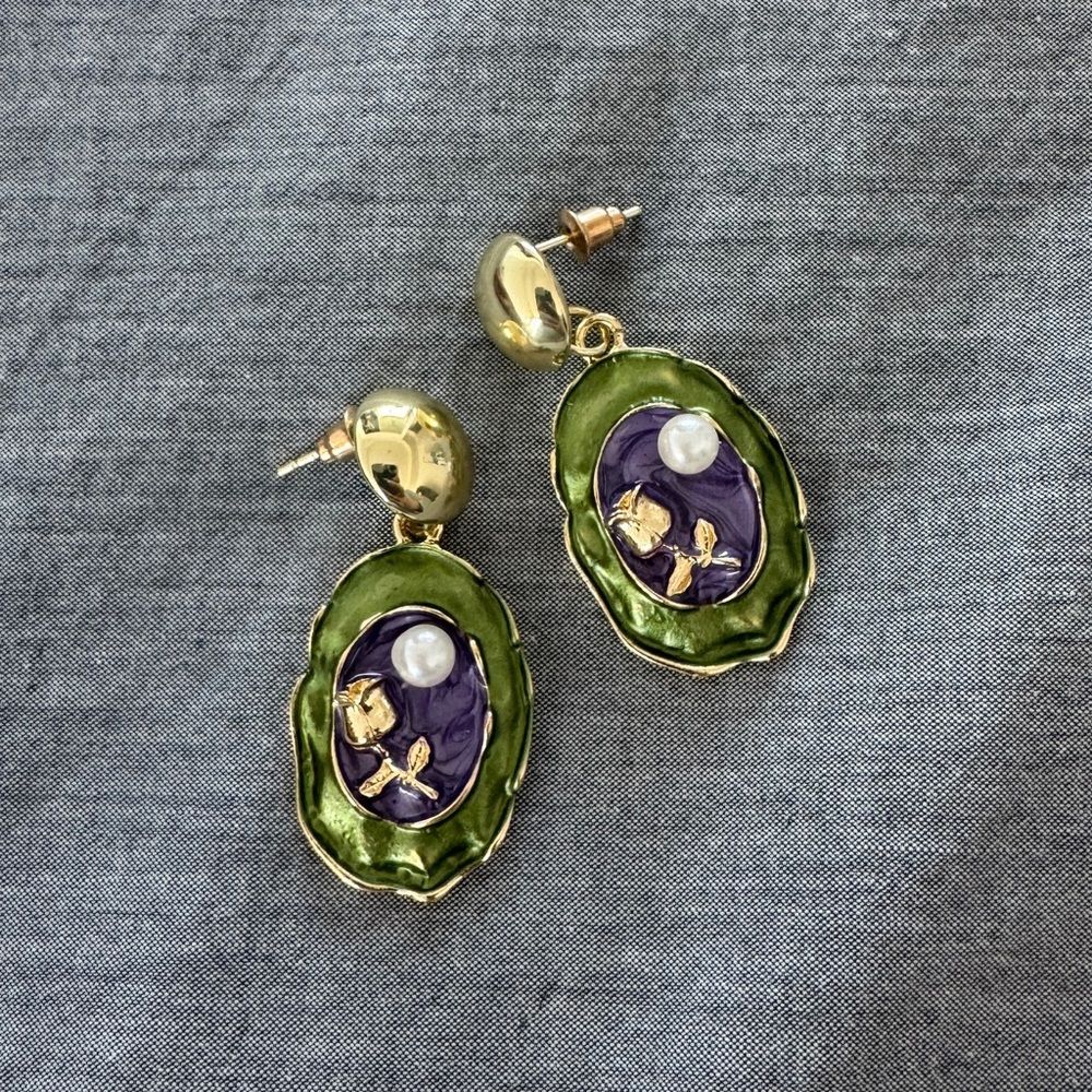 Floral Pattern Earrings Style 4